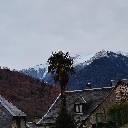 Appartement Boutx 4 Personnes Exterior photo